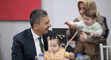 Antalya Valisi Şahin, koruyucu ailelerle iftarda bir araya geldi