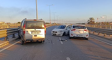 Antalya'da 3 araçlı zincirleme kaza: 2 yaralı