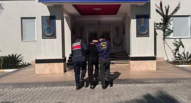 Antalya'da aranan 214 şahıs yakalandı