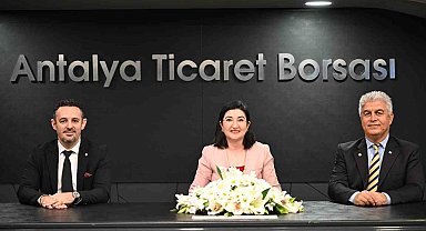 Antalya'da su tüketimi ve tasarrufu masaya yatırıldı