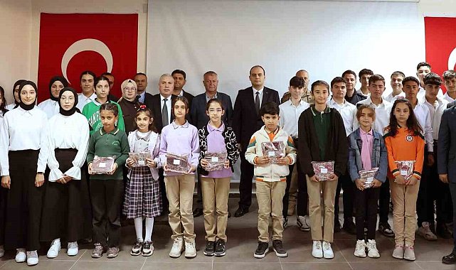 Araban'da İstiklal Marşı'nın kabulü ve Milli Şair Mehmet Akif Ersoy'u anma programı düzenlendi