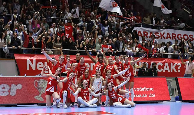 Aras Kargo Kadın Voleybol Takımı, ligdeki yerini sağlamlaştırdı