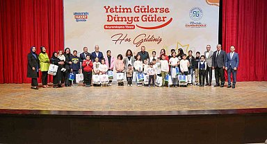 Arnavutköy'de gönüllere dokunan bayramlaşma töreni