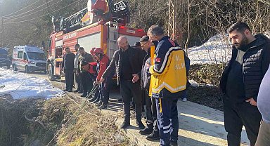 Artvin'de dereye düşen vatandaş kurtarıldı