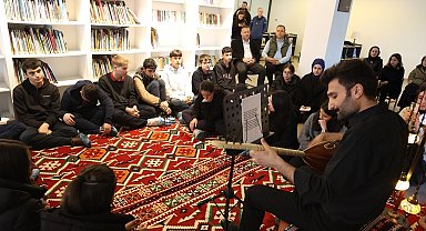 Aşık Veysel ölümünün 52. yıl dönümünde türküleri ile anıldı