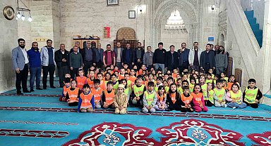 Asırlık camide yaşlılara yönelik bir etkinlik gerçekleştirdi