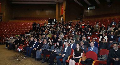 Atatürk Üniversitesi'nde Ocak-Şubat ayı akademik teşvik töreni düzenlendi