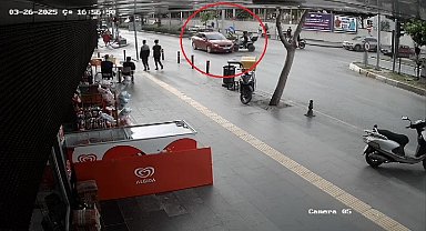 ATV, kırmızı ışıkta geçen otomobile çarptı: 1 yaralı