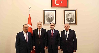 Aydın Ticaret Borsası heyeti Sanayi ve Teknoloji Bakanı Kacır'la görüştü