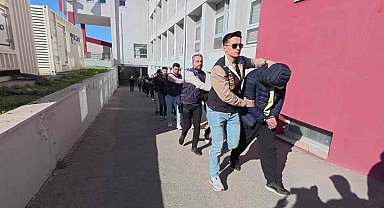 Aylık 2 milyon 400 bin dolar çeviren yasa dışı bahis çetesi çökertildi: 13 tutuklama