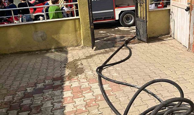 Ayvalık'ta ev yangını