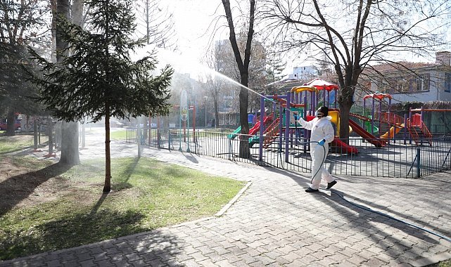 Bahar aylarının gelmesiyle Melikgazi Belediyesi ilaçlama çalışmalarına başladı