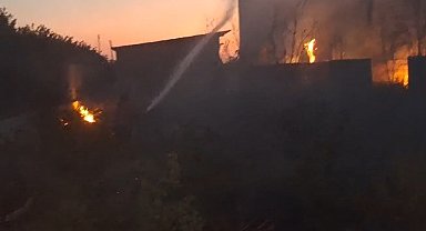 Bahçede çıkan yangını itfaiye söndürdü