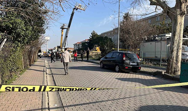 Bahçelievler'de vinç sepetinden düşen 4 işçi yaralandı