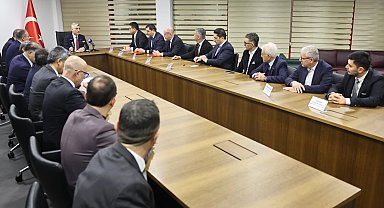 Bakan Bolat, ayakkabı sektörü temsilcileriyle buluştu