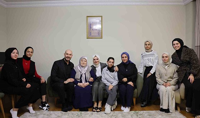 Bakan Göktaş'tan şehit ailesine ziyaret