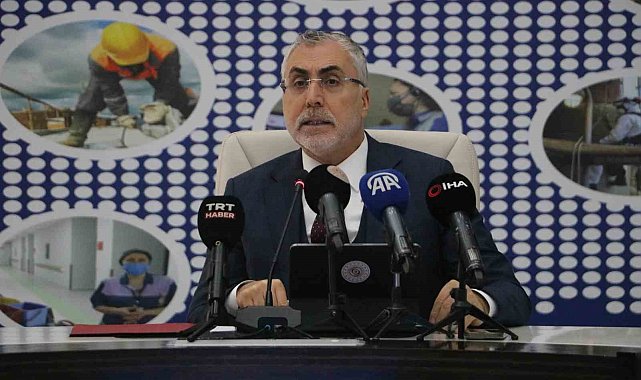 Bakan Işıkhan: "Genç nüfusta işsizlik oranı bir önceki aya göre 0,8 puan, bir önceki yıla göre 1,9 puan azalarak yüzde 14,9 seviyesine geriledi"