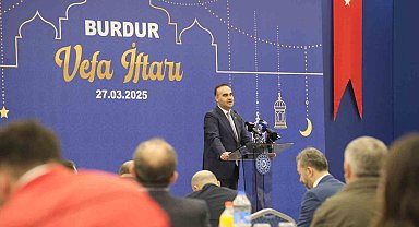 Bakan Kacır: "Türk milleti gökyüzüne imzasını atıyor"