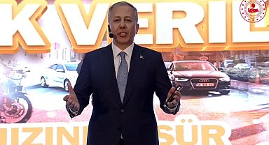 Bakan Yerlikaya 9 günlük tatilin 14 günlük trafik tedbirlerini açıkladı... Yolun sonu bayram olsun