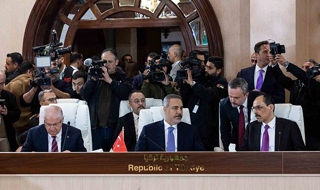 Bakanlar Fidan ve Güler ile MİT Başkanı Kalın, 4 ülkeden mevkidaşları ile bir araya geldi