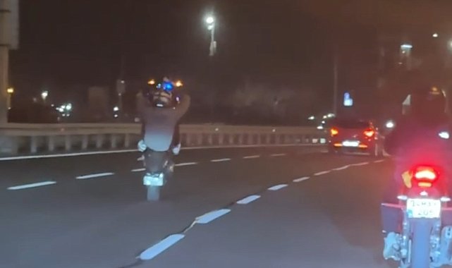 Bakırköy'de tehlikeye atan motosikletli kamerada