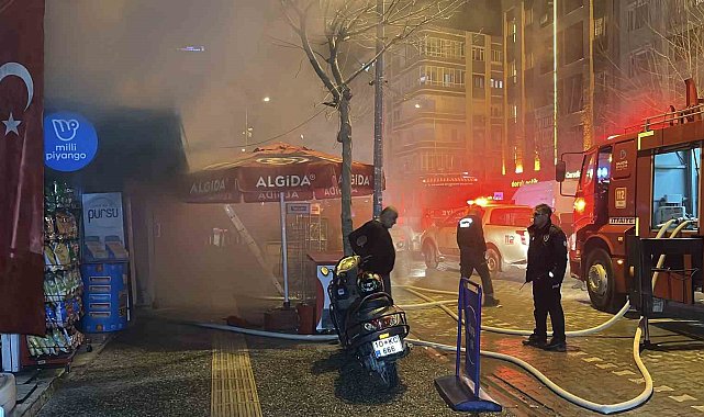 Balıkesir'de büfede çıkan yangın korkuttu