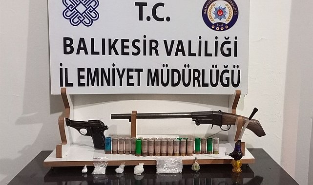 Balıkesir'de cinayet ve uyuşturucu suçlarından aranan şahıs yakalandı