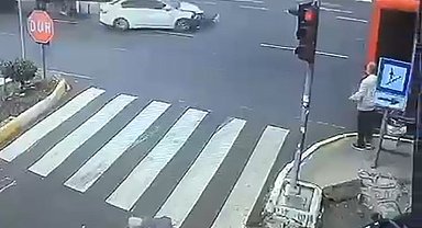 Balıkesir'de zincirleme trafik kazası: 1 yaralı