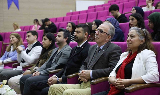 BARÜ'de öğretmenlik mesleğinin dünü ve bugünü konuşuldu