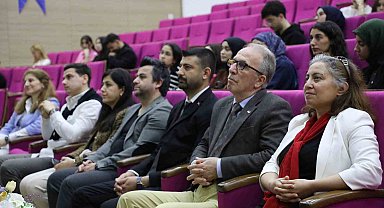 BARÜ'de öğretmenlik mesleğinin dünü ve bugünü konuşuldu