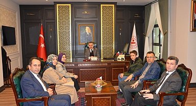 Başarılı hafızlardan Kaymakam Odabaş'a ziyaret