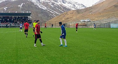 Başkalespor, Van Büyükşehir Belediyespor'la 1-1 berabere kaldı
