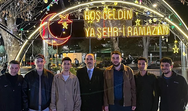 Başkan Altay Konyalıların ramazan coşkusuna ortak oldu