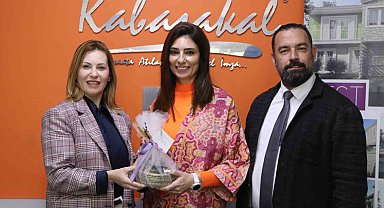 Başkan Arıkan Meclis'in kadın üyelerini ve kadın çalışanlarını unutmadı