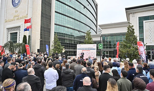 Başkan Bozbey, Büyükşehir ailesiyle bayramlaştı
