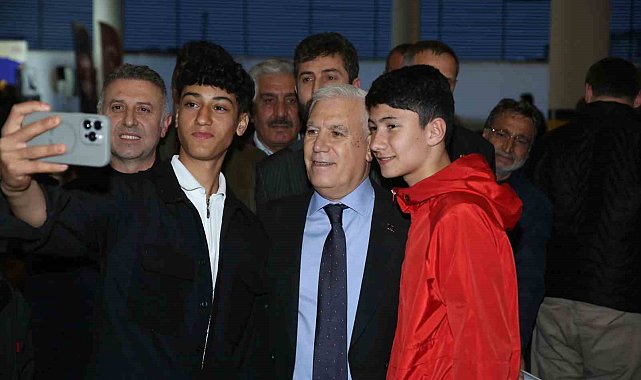 Başkan Bozbey, "Yaptığımız çalışmalar meyvelerini vermeye başladı"