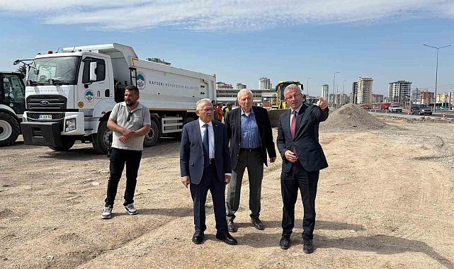 Başkan Büyükkılıç, Kertmeler Kavşağı'nda trafiği rahatlatacak çalışmaları inceledi