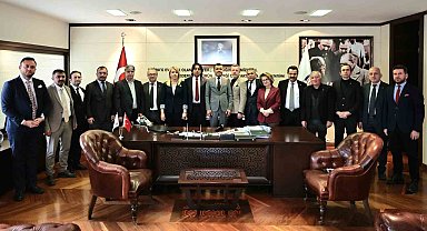 Başkan Çavuşoğlu ve 15 CHP'li başkandan İmamoğlu için ortak açıklama
