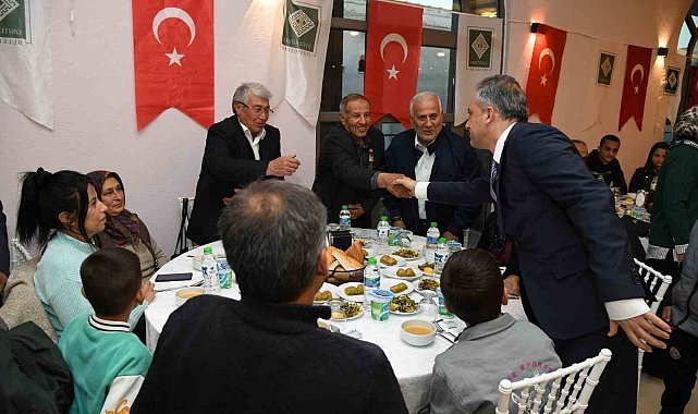 Başkan Çenet'ten, Şehit Yakınları, Gaziler Ve Aileleri onuruna iftar yemeği