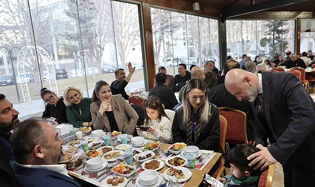 Başkan Çolakbayrakdar: Kocasinan'a değer katmaya devam edeceğiz"