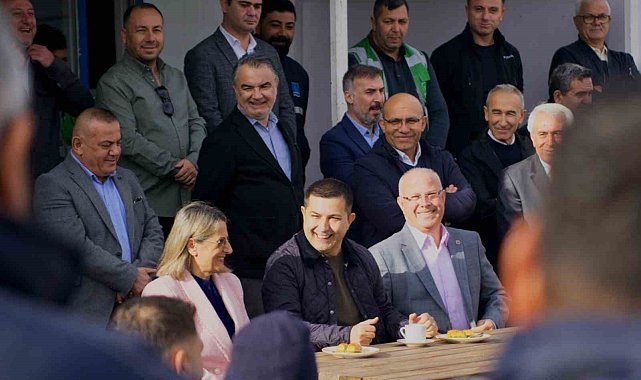 Başkan Günel belediye işçileriyle bayramlaştı