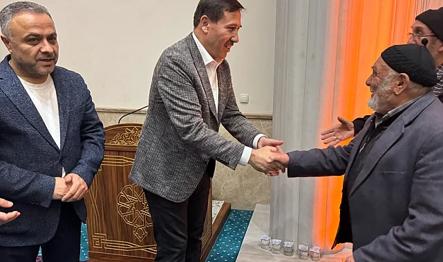 Başkan Kılca Ramazan'ın bereketini vatandaşlarla paylaşıyor