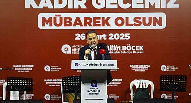 Başkan Muhittin Böcek Kadir Gecesi'ni Elmalı'da geçirdi