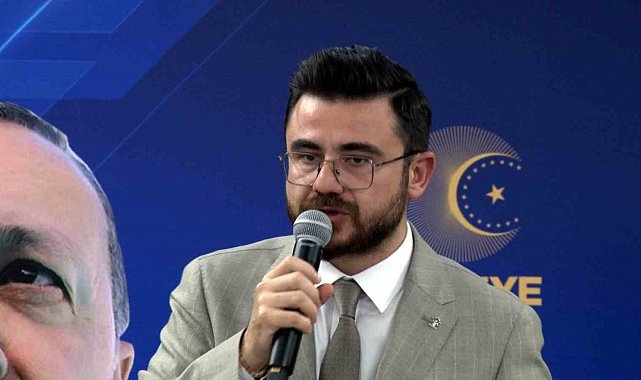 Başkan Okandan: "Liyakatli insanların görevde olması, siyaseti göstermelik değil samimiyetle ortaya koymaktır"