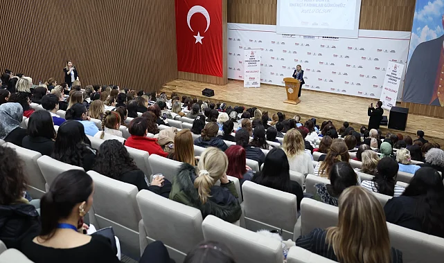 Başkan Ovalıoğlu, kadın çalışanlarla buluştu