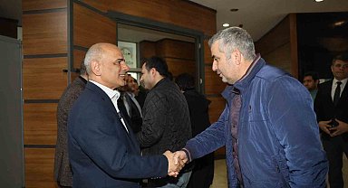 Başkan Özlü'den mesai arkadaşlarına: "Hizmet ve eserlerdeki en büyük pay sizlerin"