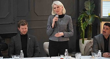 Başkan Subaşı, müteahhitlerle bir araya geldi