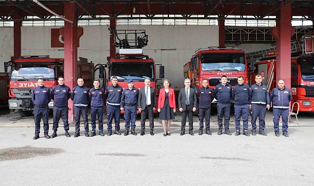 Başkan Tetik görevi başındakileri unutmadı