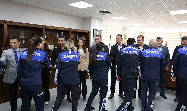 Başkan Ünlü, personelle bayramlaştı