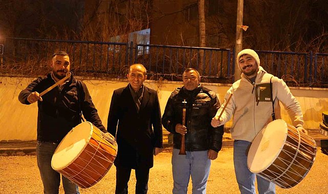Başkentte Ramazan davulcuları ilk sahurla çalışmaya başladı